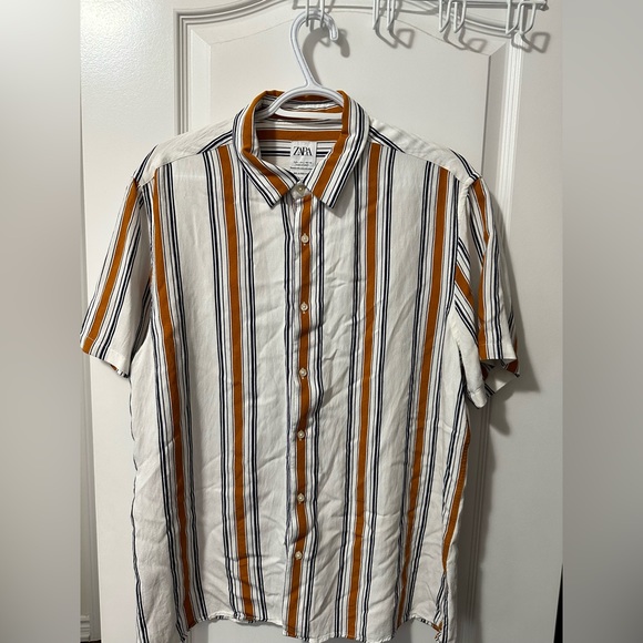 Men’s Relaxed Fit Large Short Sleeve Shirt. - Picture 1 of 4